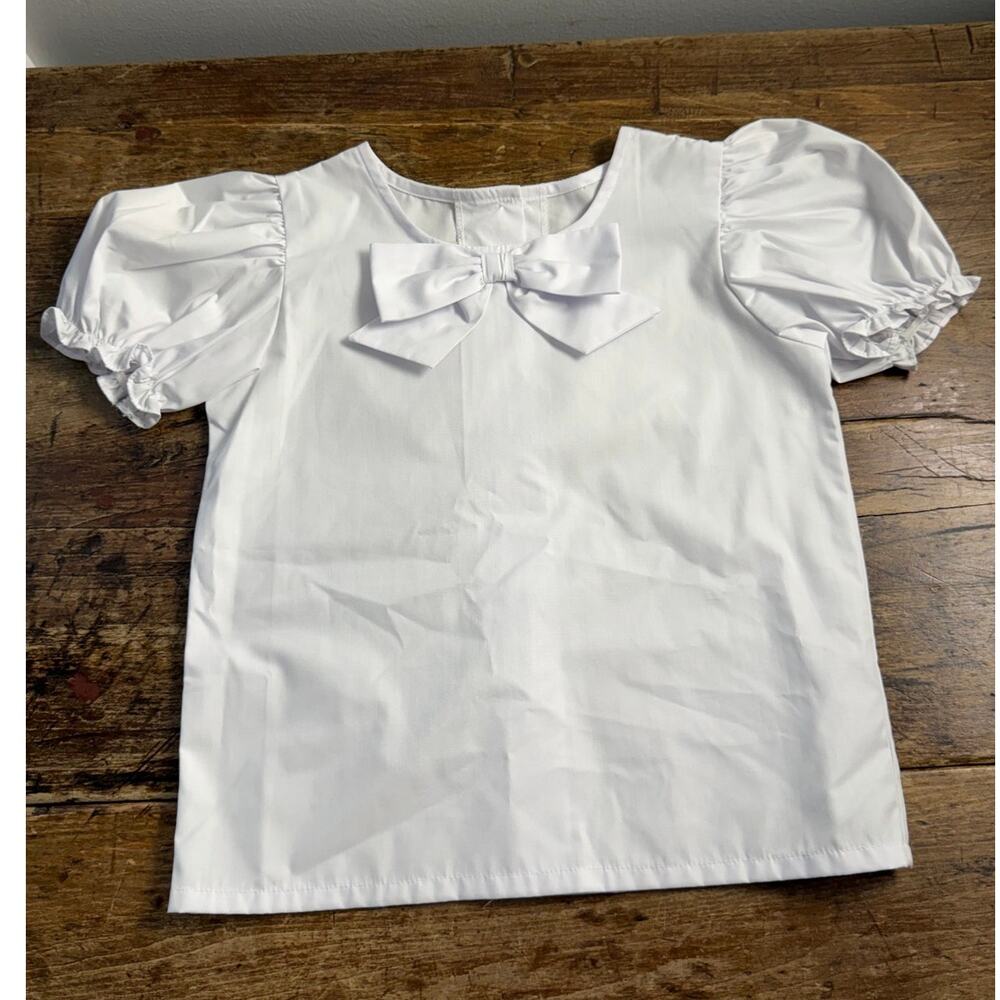 The Beaufort Bonnet Company Bow front button back blouse size 6